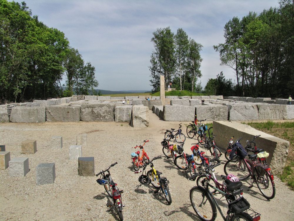 Bild 1 - Granitlabyrinth am Epprechtstein in der ErlebnisRegion Fichtelgebirge