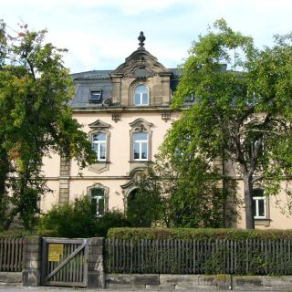 Deutsches Schreibmaschinenmuseum im ehemaligen Leers'schen Waisenhaus - Deutsches Schreibmaschinenmuseum Bayreuth in der ErlebnisRegion Fichtelgebirge